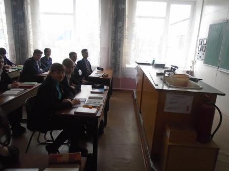 http://dikvik2009.ucoz.net/2016-2017part3/lideri_v_liceji-38.jpg