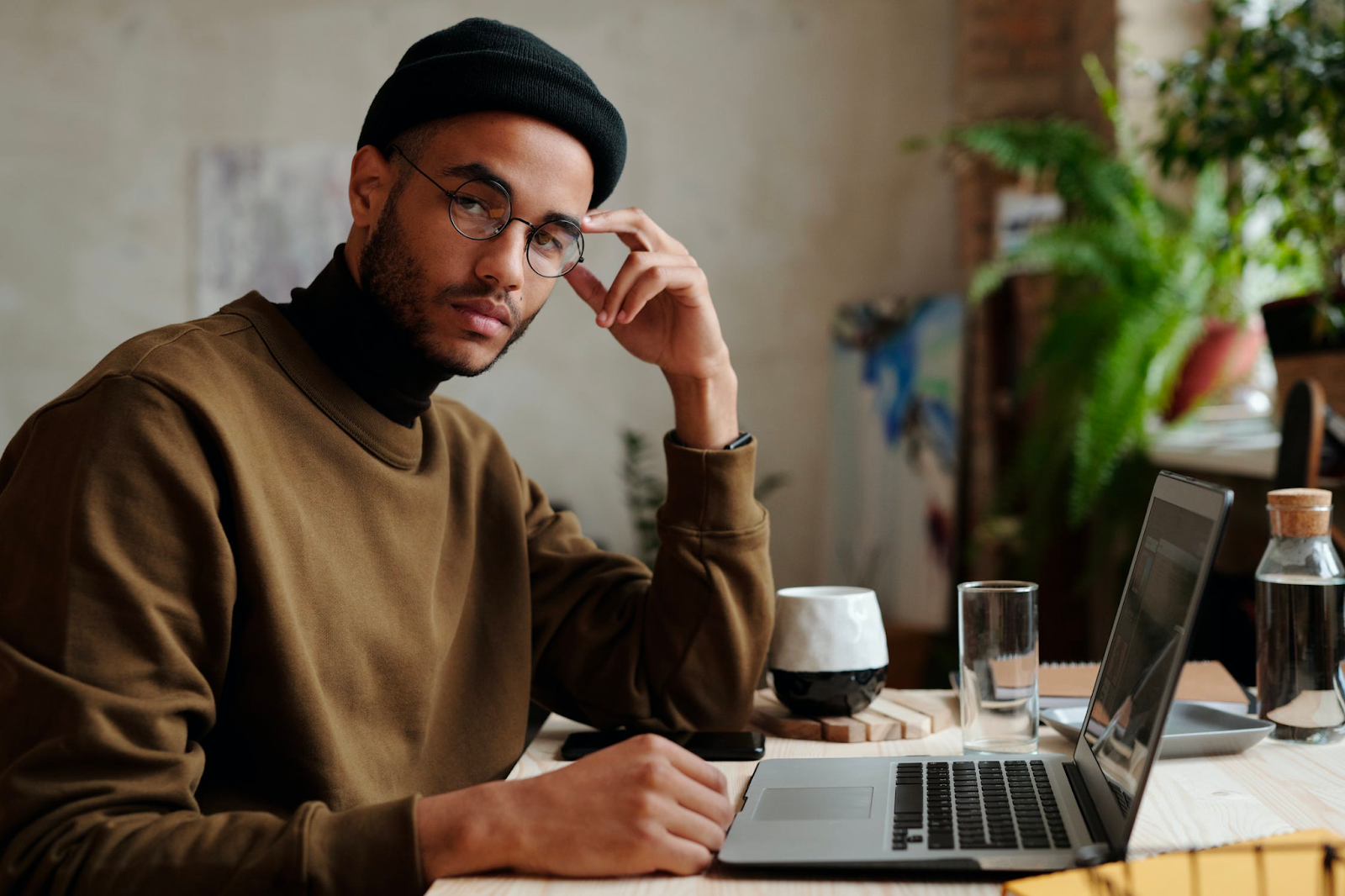 Person relying on high-tech to improve productivity