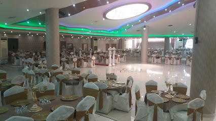 Salon Beyaz Köşk