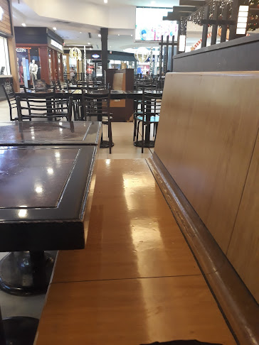 Carl's Jr. C.C. Riocentro Entre Ríos - Restaurante