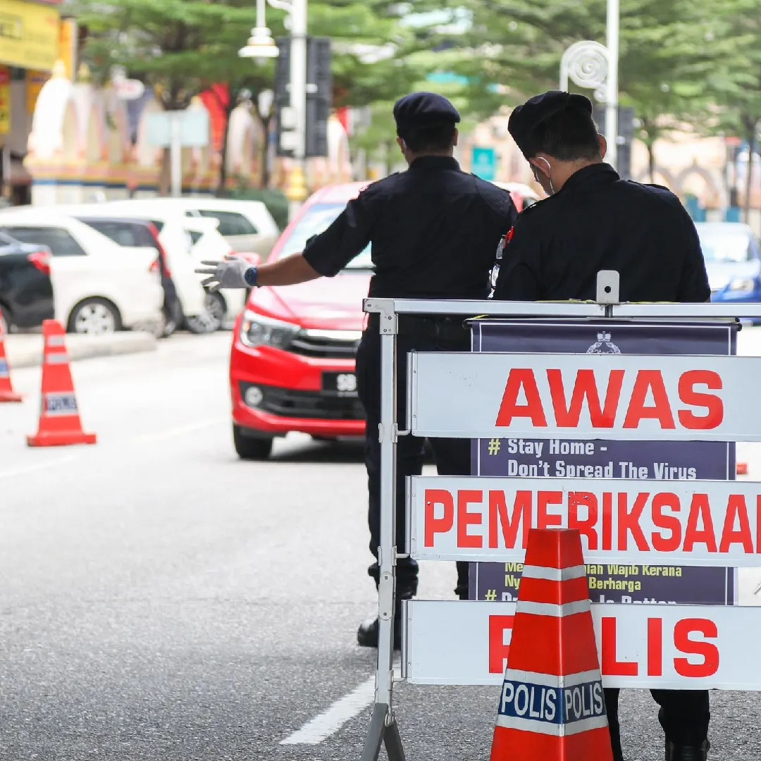 Pastikan anda tahu undang-undang jalan raya di Malaysia