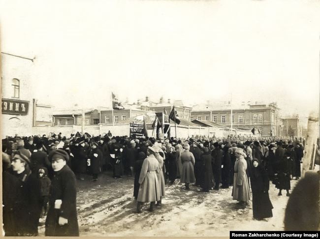 Українська репрезентація на Ново-Соборній площі Томська. 23 (10) березня 1917 року