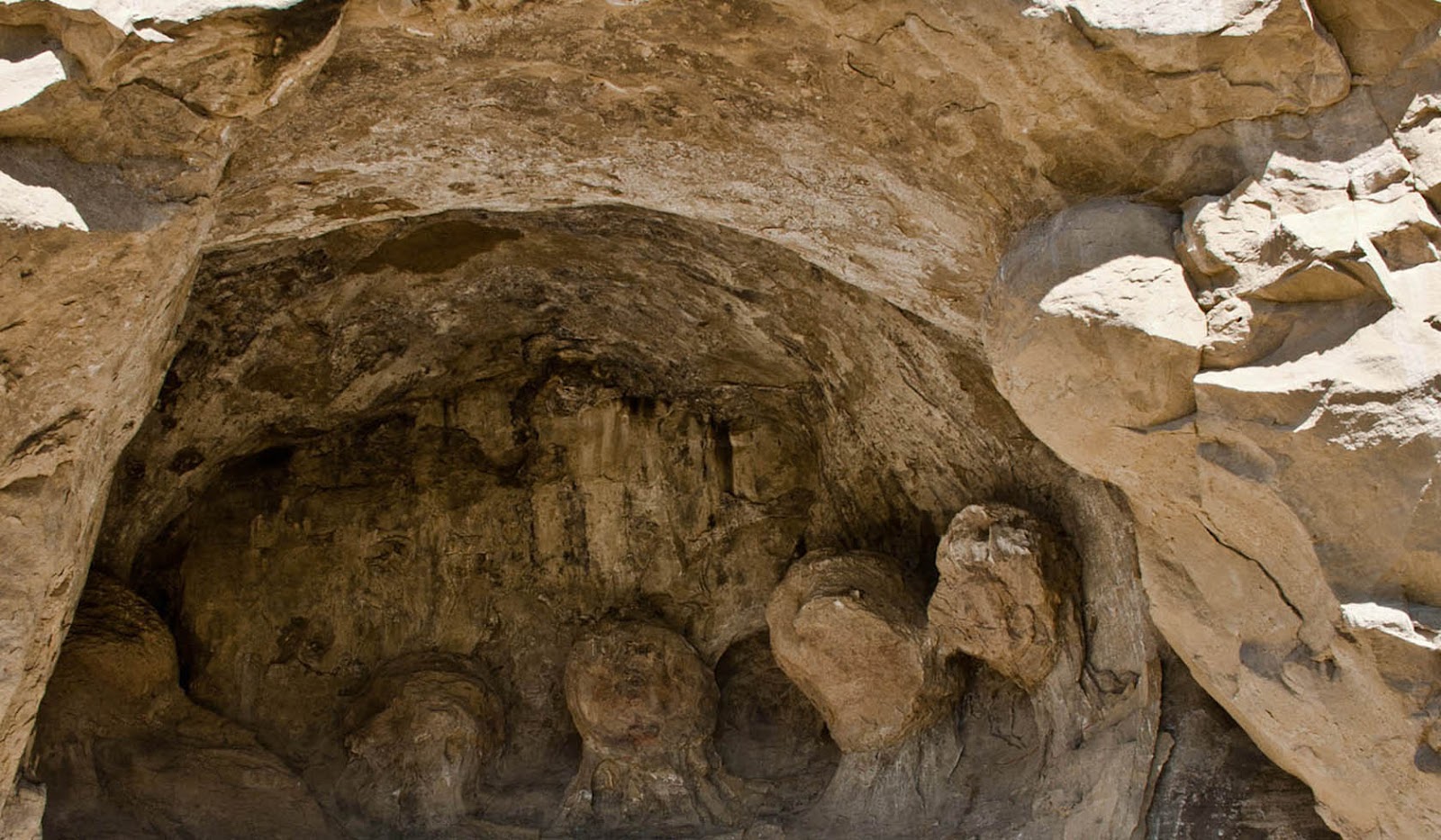 Pictograph Cave State Park