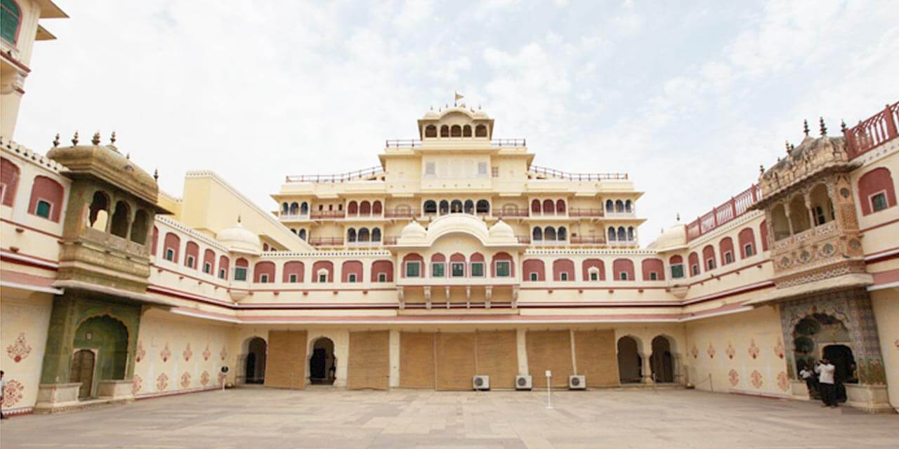 City Palace Top Places to Visit in Jaipur