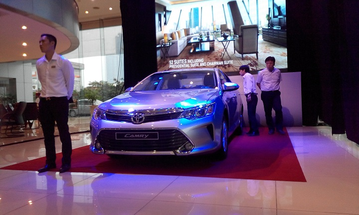 xe-toyota-camry