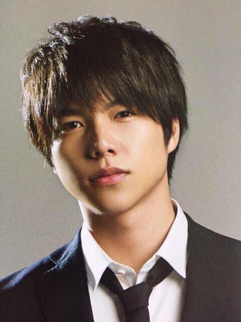 ジャニーズwestのプロフィール ファンに人気の曲は