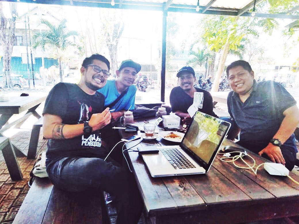 Rolag Coffee Surabaya - cafe 24 jam di surabaya