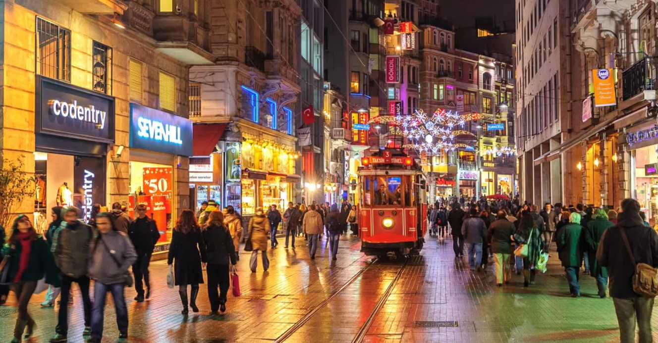 Taksim – Nevizade Street