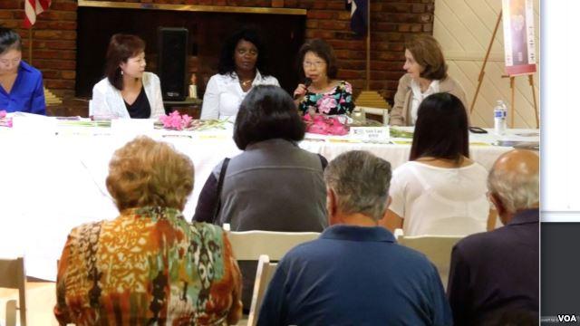 新闻发布会现场(美国之音国符拍摄)