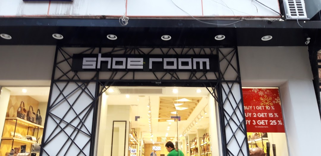 shoe room