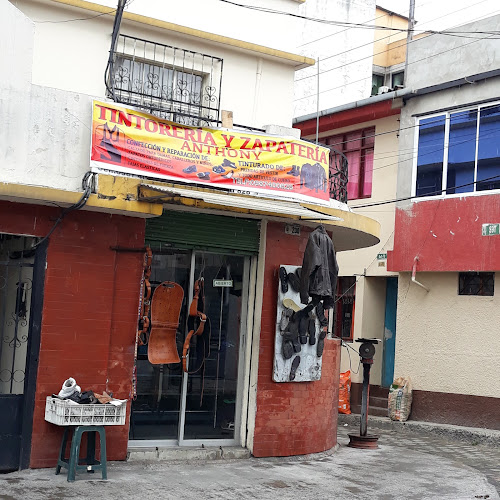 Opiniones de Timtoreria Y Zapateria Anthony en Quito - Zapatería