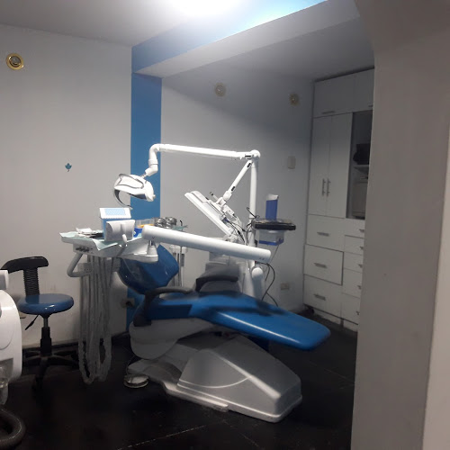 Clínica Dental Dres. Salazar Rodríguez - Huancayo