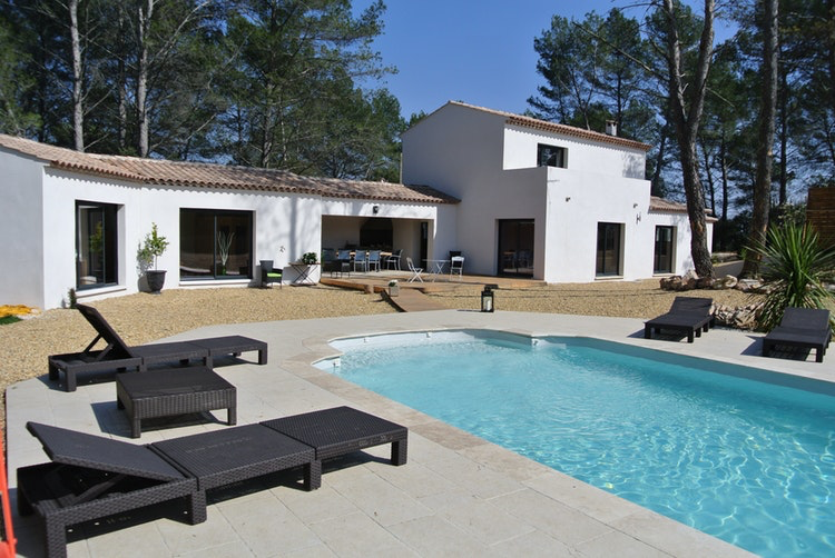 Venez profiter d'une piscine privée près de Draguignan avec Swimmy.