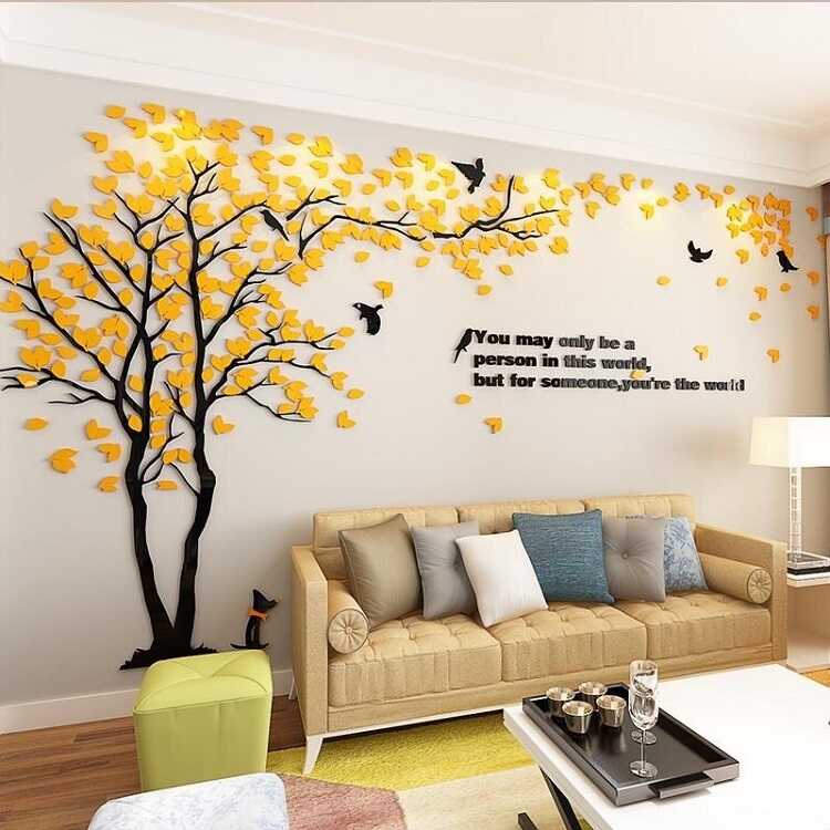 Decal dán tường với hoạ tiết thiên nhiên kết hợp cùng câu trích dẫn ý nghĩa tăng thêm cảm hứng lãng mạn cho phòng khách.
