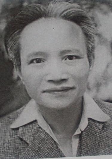 http://thuykhue.free.fr/TLVD/TLVD-34-VNQDD/34-NhuongTong.jpg