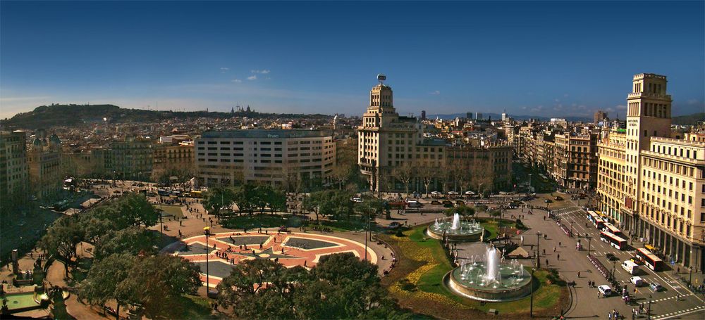 Plaza-Cataluna-Barcelona.jpg