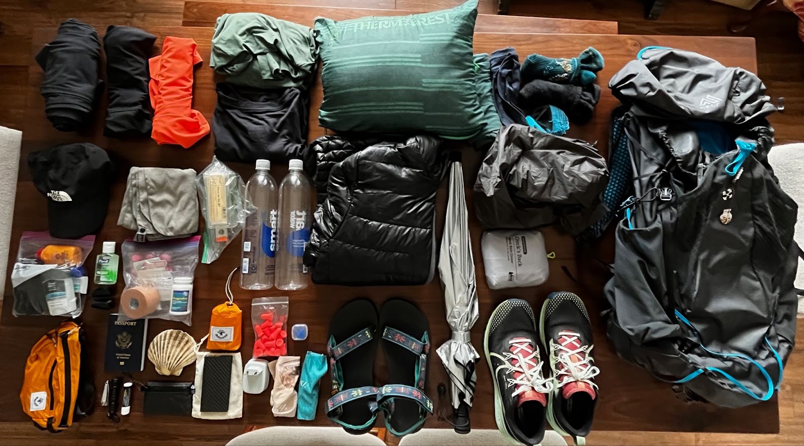 Packing list and itinerary for the Camino de Santiago