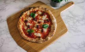 Ooni 12" Bamboo pizza peel and serving board