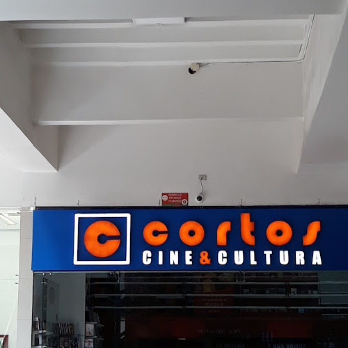 CORTOS CINE & CULTURA - Quito