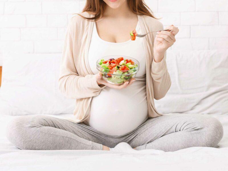 Pregnant women and eating habits: what should you eat?