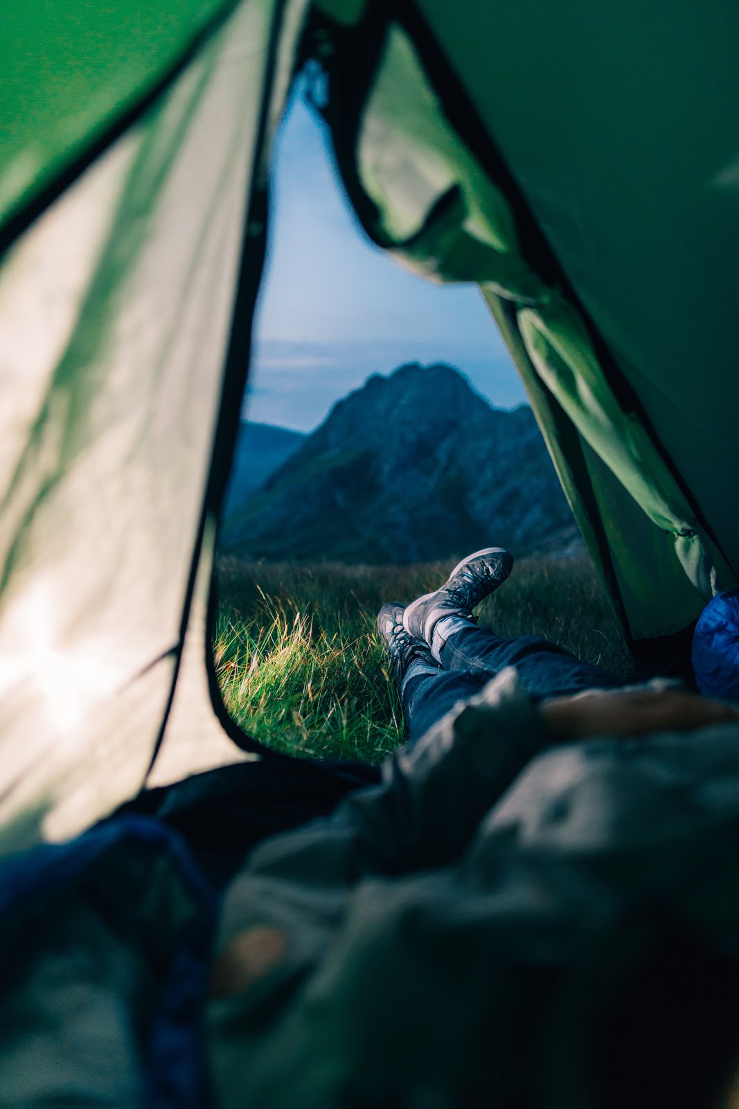 tidur yang cukup ketika bepergian