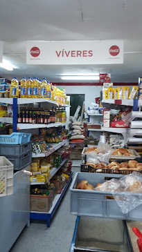 Opiniones de Centro De Compras Mariel en Quito - Supermercado