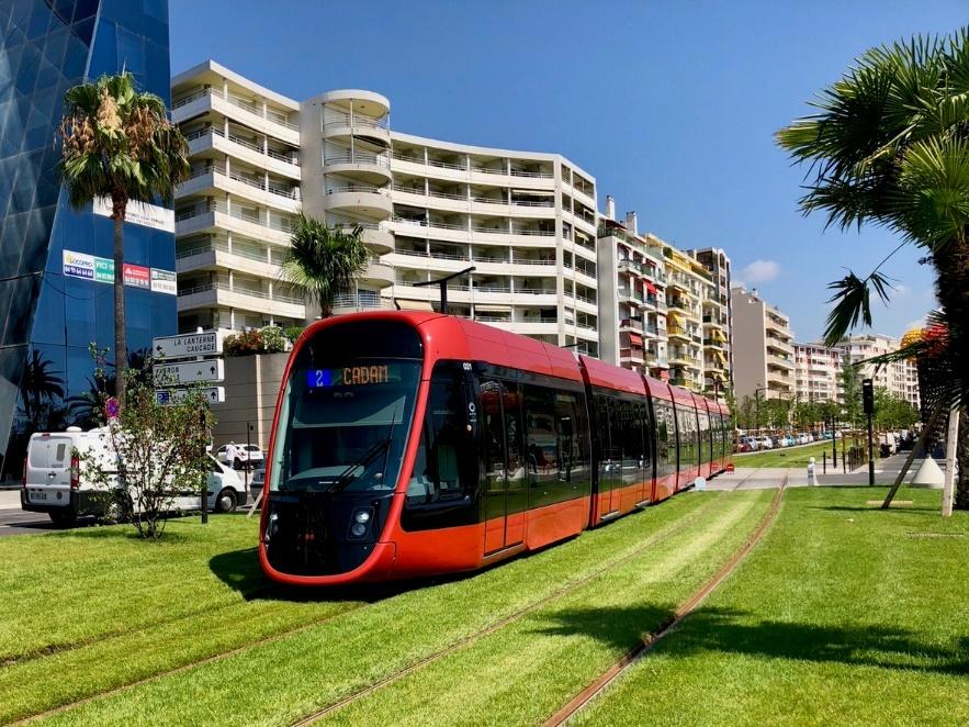 Public transport in Nice: buses and trams