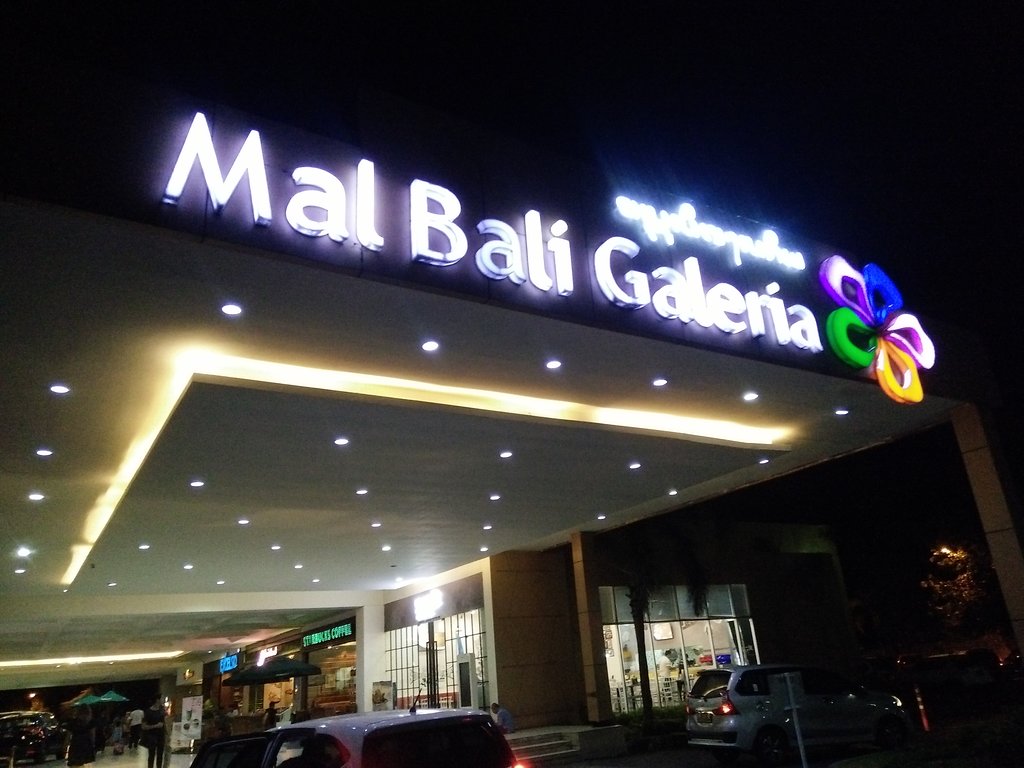 Bali Galeria Mall - Malls in Bali: From Seaside to Center of the City