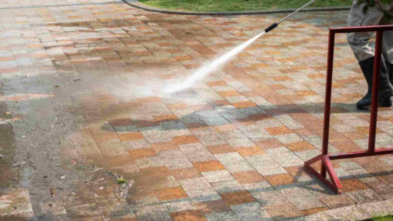 What are some tips to Pressure Wash a Driveway?