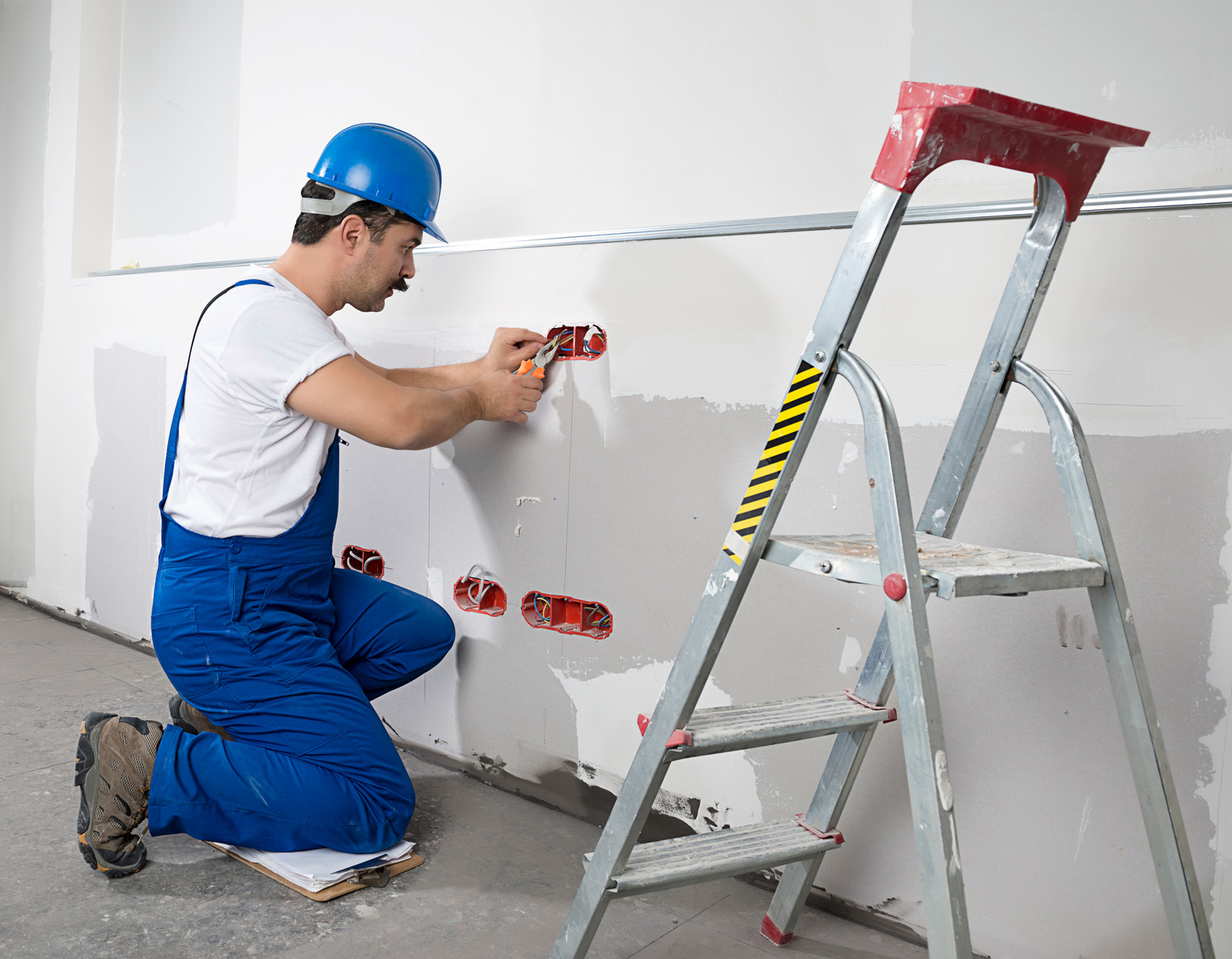 Fixing Electricity Outlet