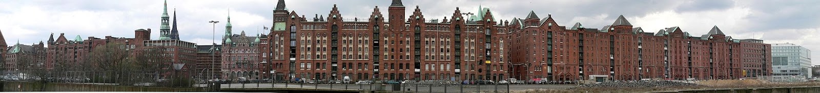 Hamburg.Speicherstadt.panorama.wmt.jpg