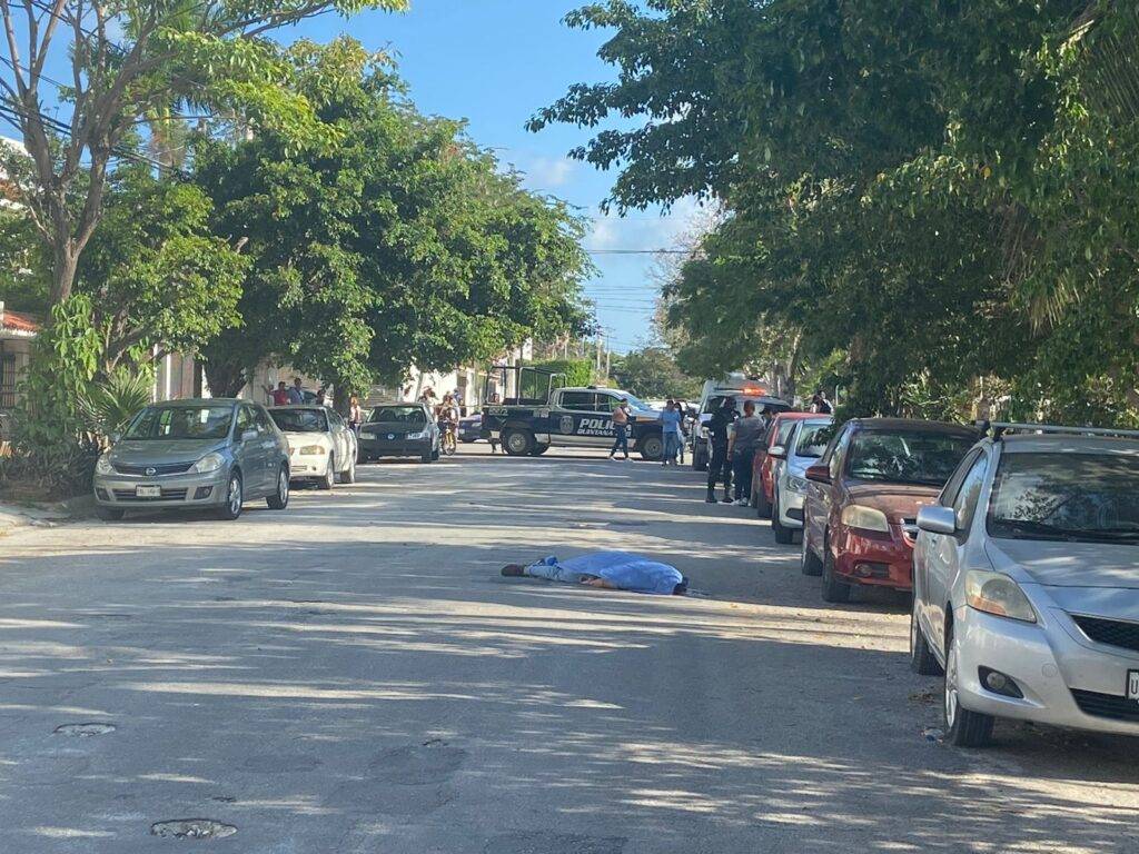 Former Cancun Police Officer Shot Dead in Supermanzana 50 During Robbery