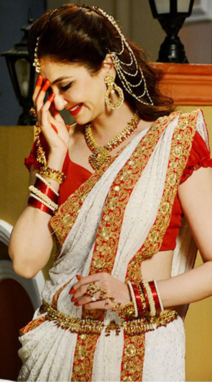 Draping a saree in Bengali style procedure and tips
