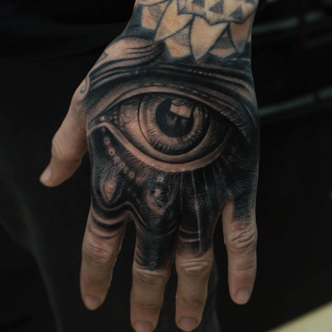 Realistic Eye Tattoo