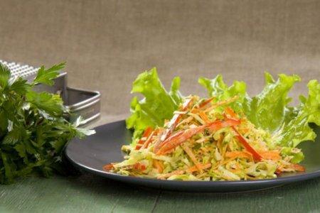 Vegetable kale salad with celery - recipes