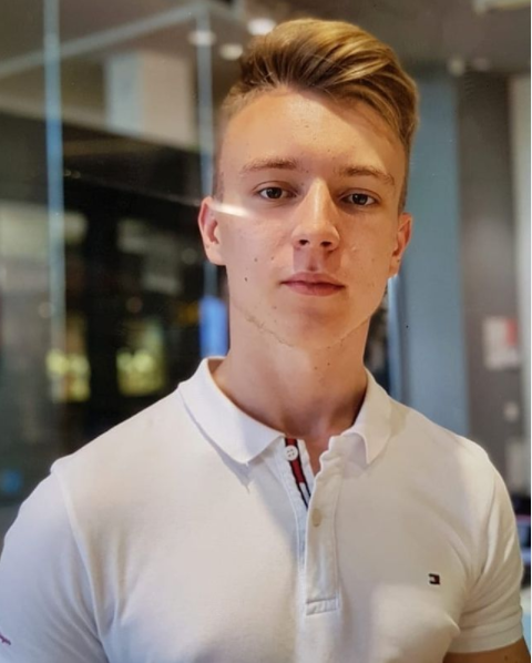 C:\Users\moisdan\Downloads\Cristian Grosu.png