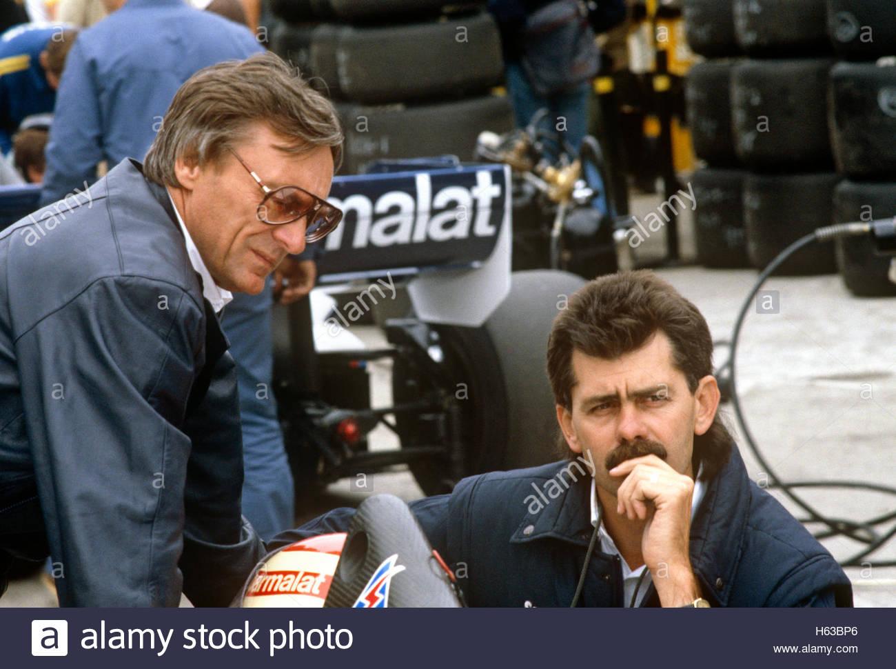 D:\Documenti\posts\posts\Gordon Murray - the leading F1 car designer of the 1970s and 1980s\foto\gordon-murray-and-bernie-ecclestone-1980s-H63BP6.jpg