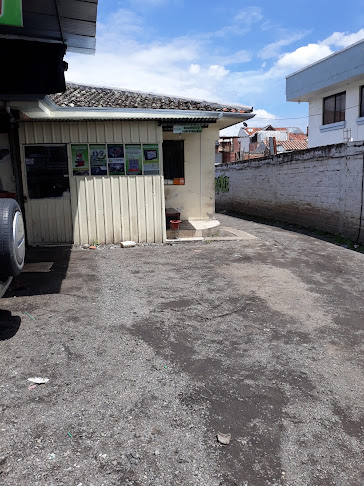 ECOMOTRIZ - MECÁNICA AUTOMOTRIZ - Concesionario de automóviles