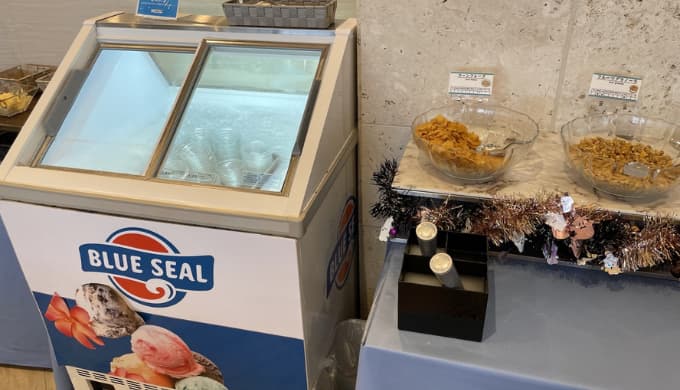 ホテルトリフィート宮古島リゾート：朝食ビュッフェ（ブルーシールアイスクリーム）