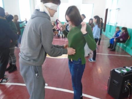 http://dikvik2009.ucoz.net/2018-2019part1/den_valentina-6.jpg