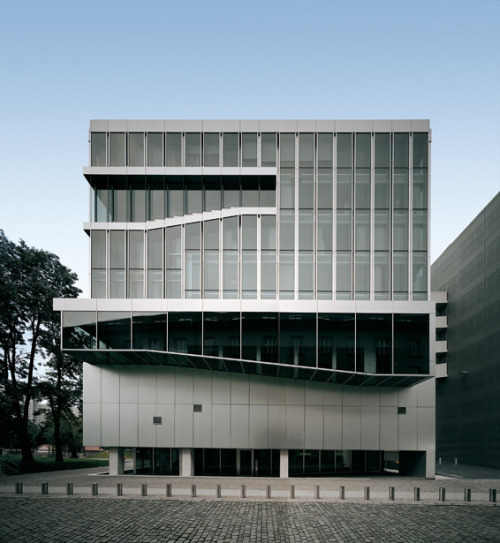 Adaptable and Flexible Architecture at the Dutch Embassy, Berlin, Germany 