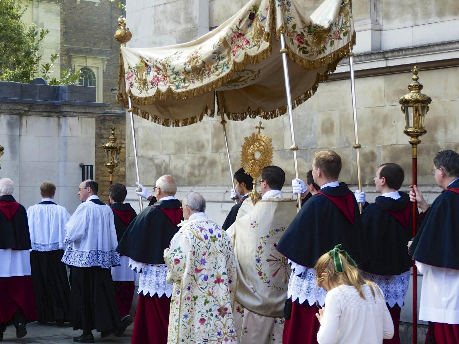 Rituali di processioni eucaristiche