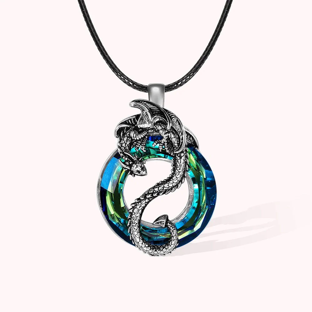 rond en cristal Swarovski portant un dragon en argent.