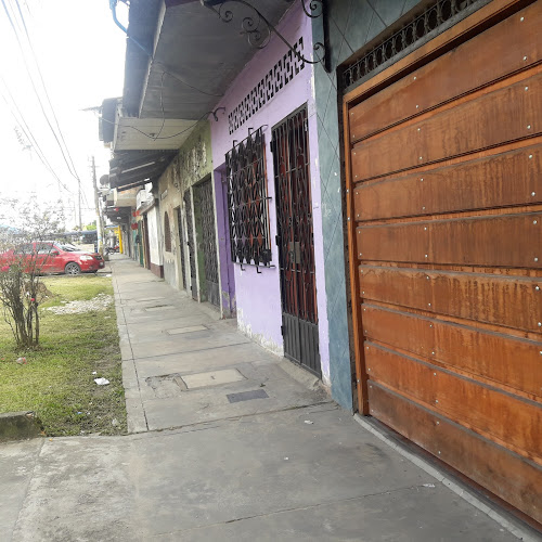 Opiniones de Consultorio Ginecologico Perea en Iquitos - Médico