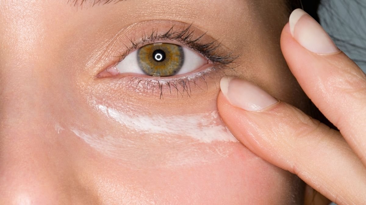 Transform Your Look Radiant Eyes With Eye Cream