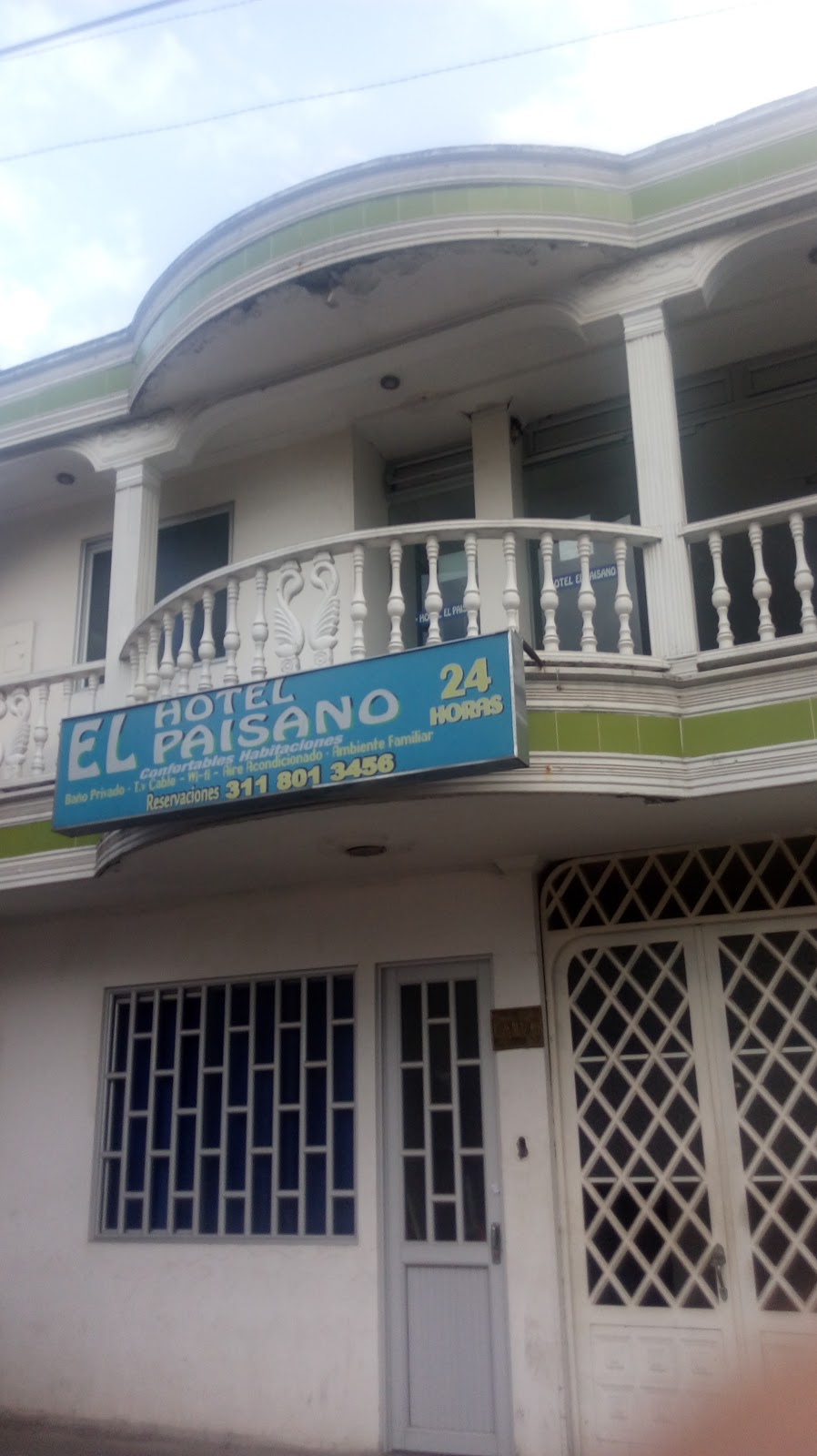 El Paisano