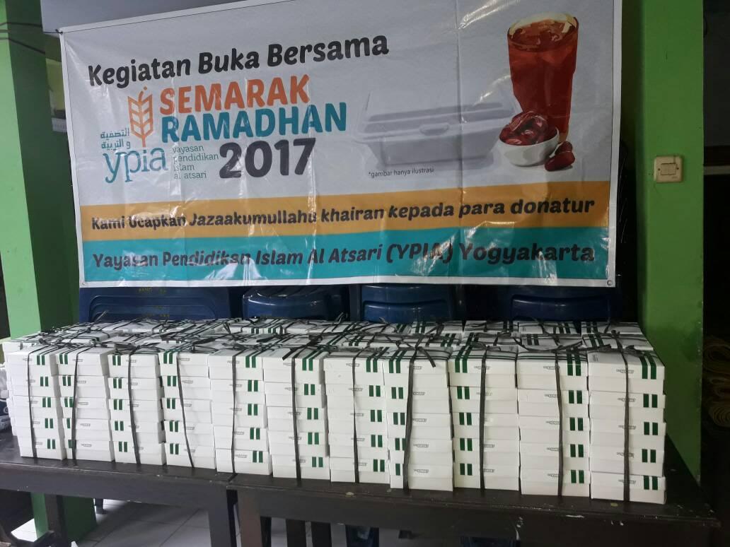 H:dokumentasi buka puasaWhatsApp Image 2017-06-08 at 22.46.37.jpeg