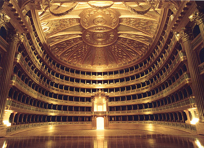 interior-teatro-scala-milan-opera.jpg