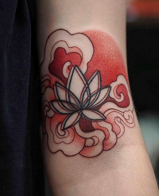Smokey Incredible Lotus Flower Tattoo Designs