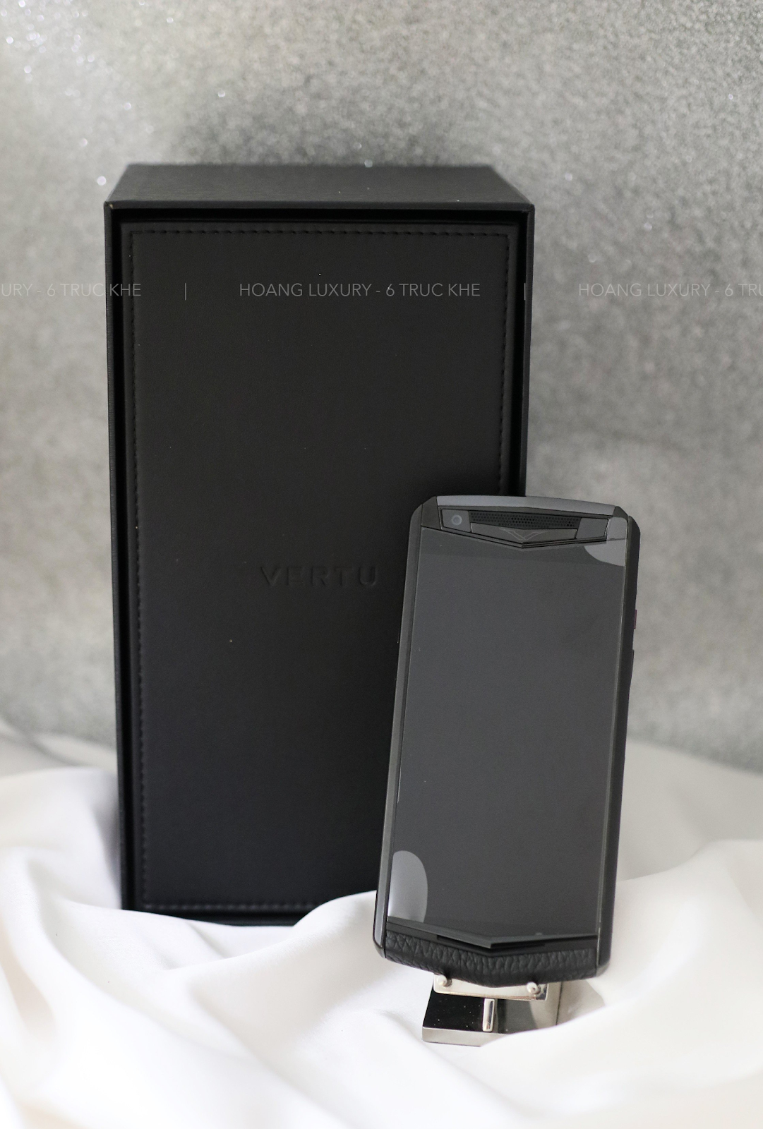 Vertu Aster P Black Calf New chính hãng tại Hoàng Luxury